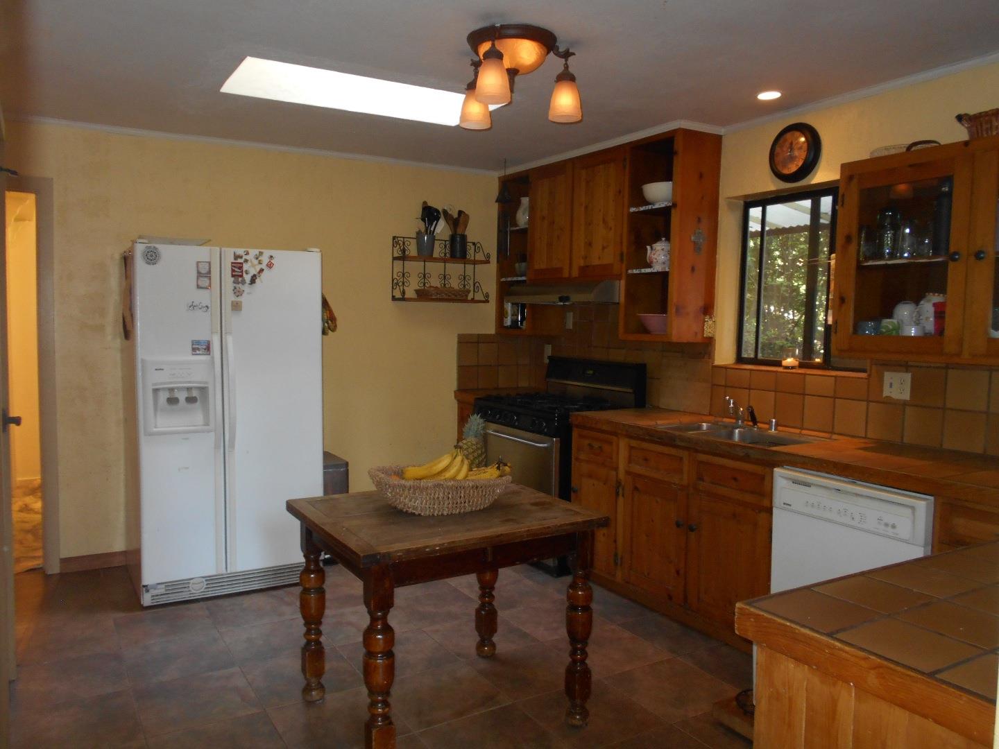 860 Valley View Road Ben Lomond, CA 95005 - Photo 8 of 39 Gallery Image 8