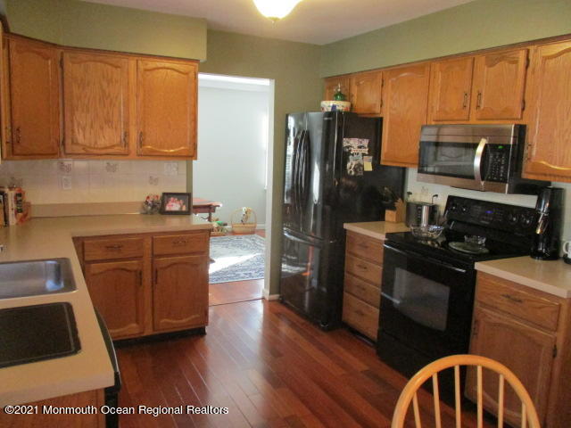 8 Thames Place Brick, NJ 08723 - Photo 14 of 33 IMG_8681
