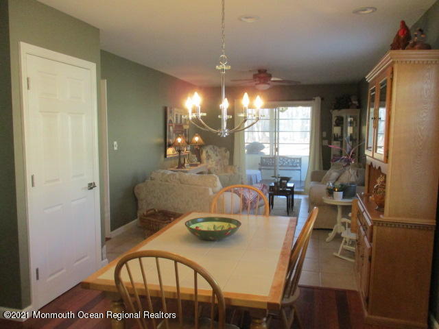 8 Thames Place Brick, NJ 08723 - Photo 16 of 33 IMG_8685