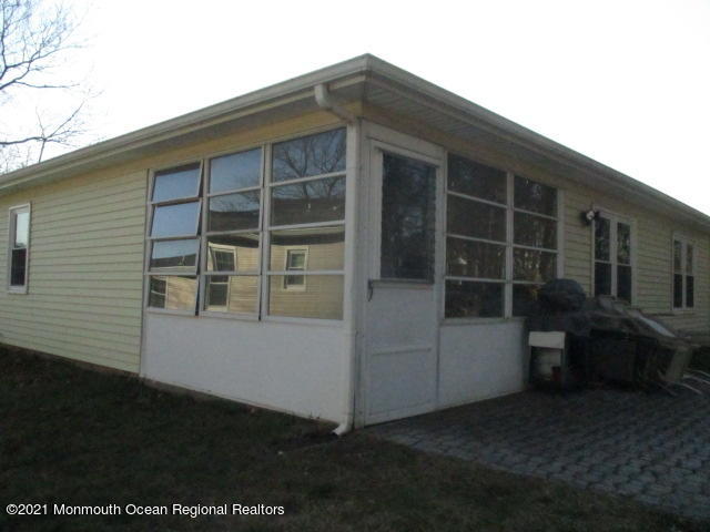 8 Thames Place Brick, NJ 08723 - Photo 31 of 33 IMG_8647
