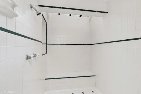 $3,299,000 | 505 29th Street, Newport Beach, CA 92663