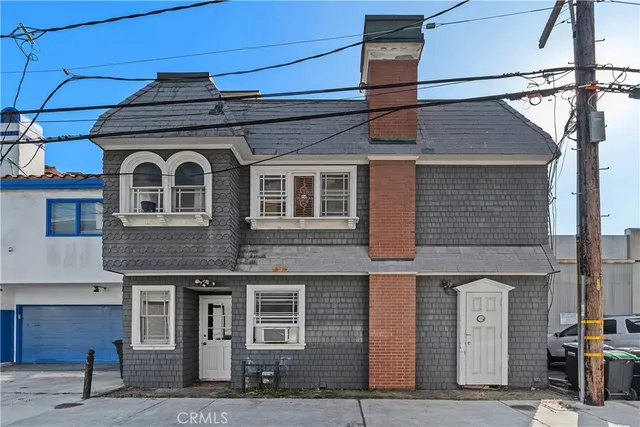 $3,299,000 | 505 29th Street, Newport Beach, CA 92663