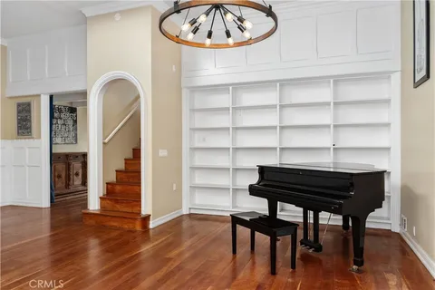 $3,299,000 | 505 29th Street, Newport Beach, CA 92663