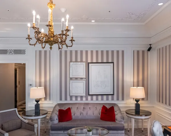 $220,000 | 2 East 55th Street, Unit 931/935 | Midtown East