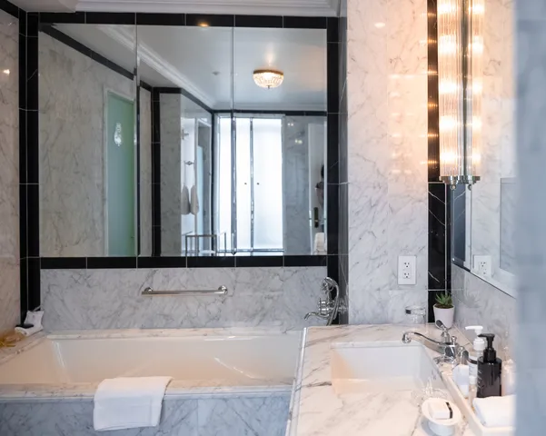 $220,000 | 2 East 55th Street, Unit 931/935 | Midtown East