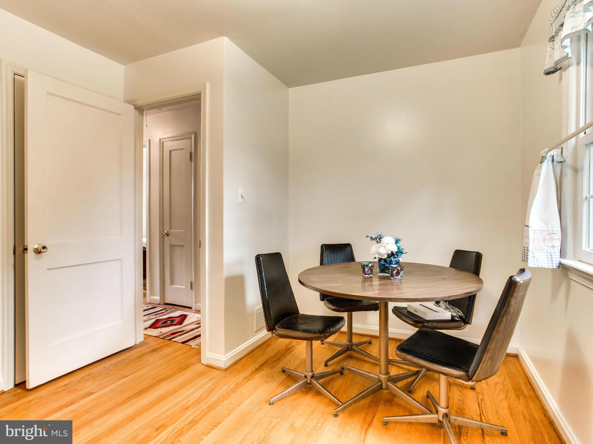 4102 Addison Road Fairfax, VA 22030 - Photo 14 of 30 Dining Room