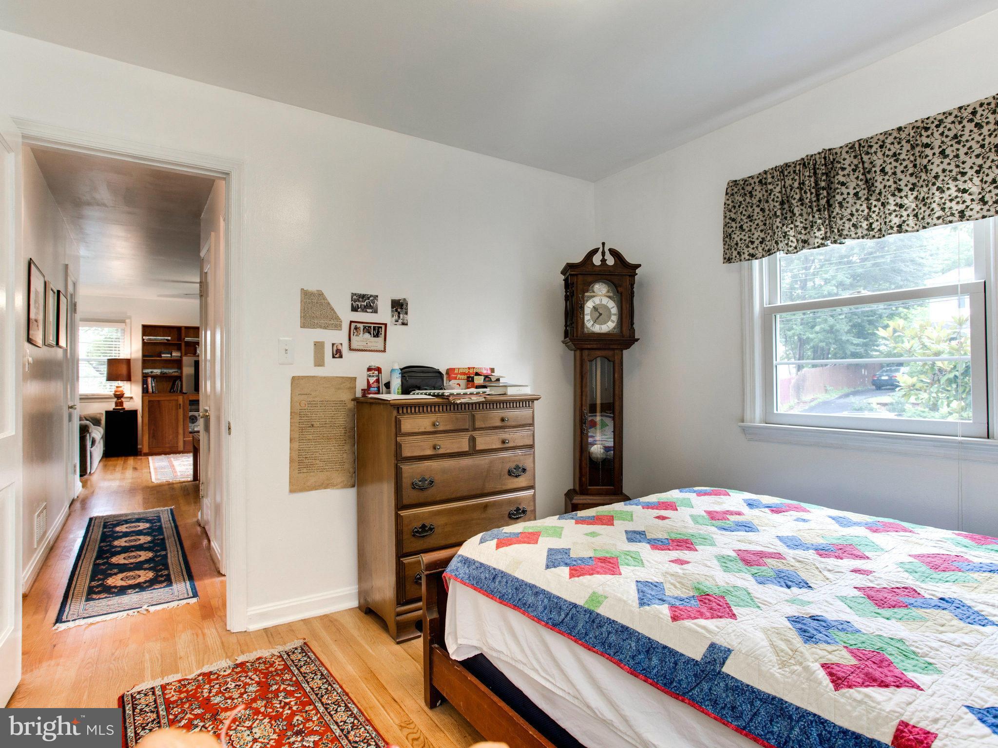 4102 Addison Road Fairfax, VA 22030 - Photo 16 of 30 Bedroom (Master)