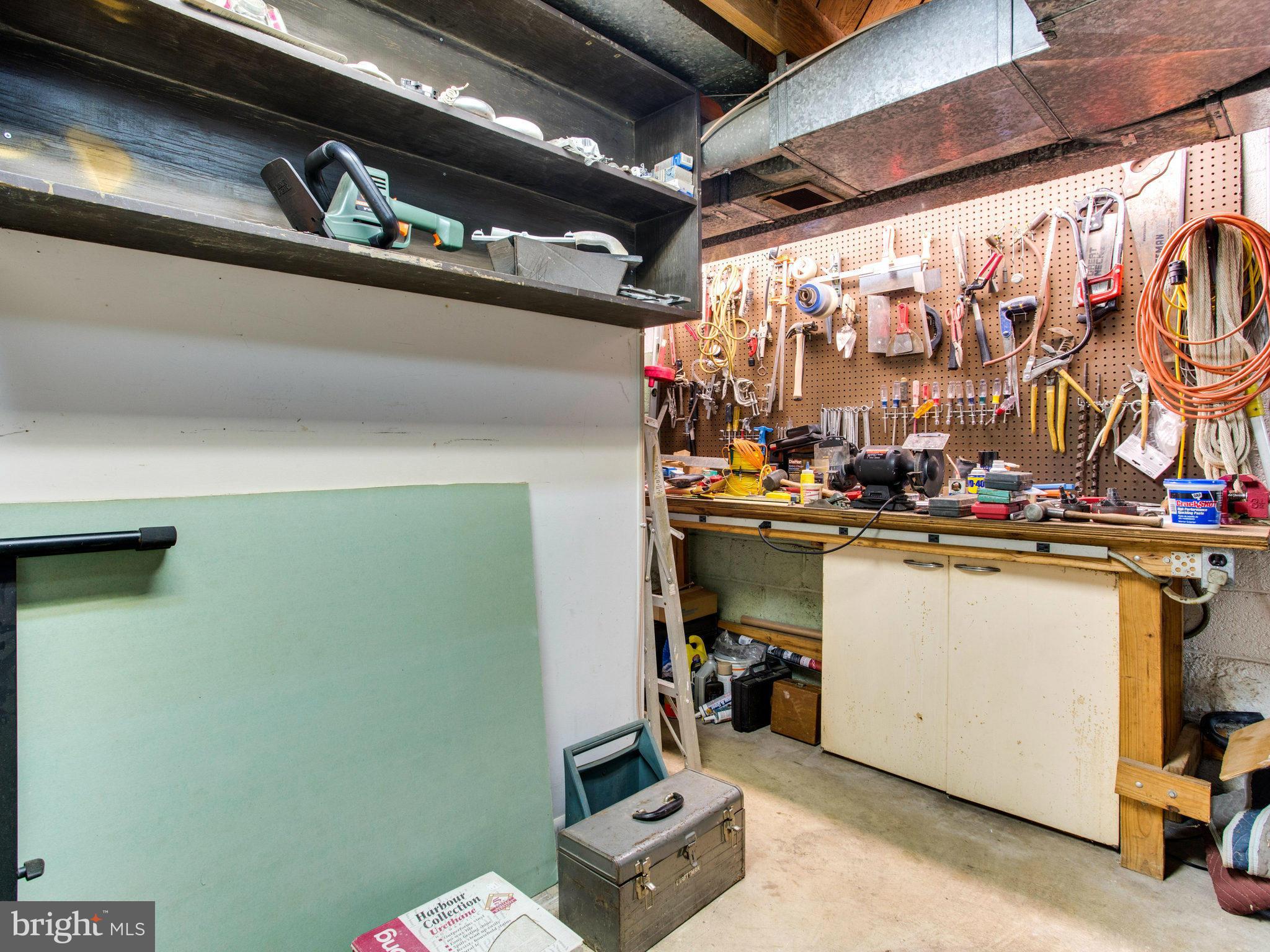 4102 Addison Road Fairfax, VA 22030 - Photo 26 of 30 Interior (General)
