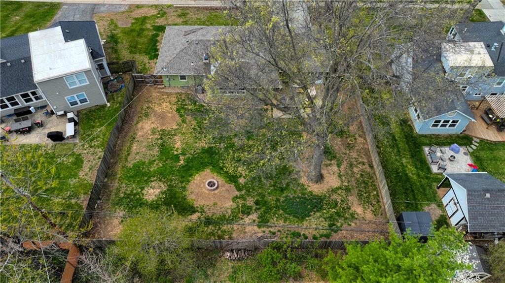 8221 Lamar Avenue Prairie Village, KS 66208 - Photo 27 of 37