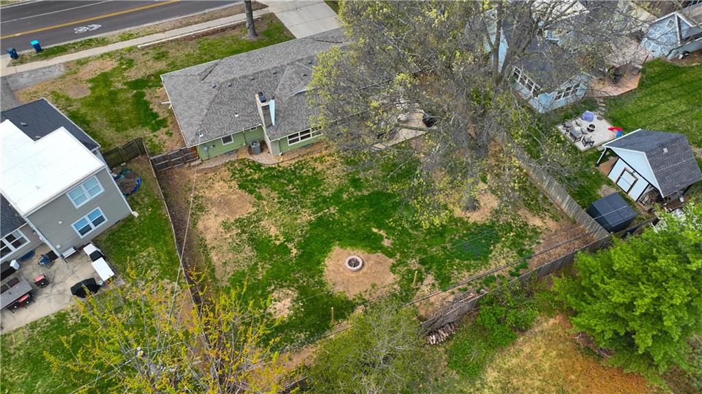 8221 Lamar Avenue Prairie Village, KS 66208 - Photo 30 of 37