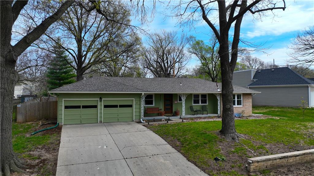 8221 Lamar Avenue Prairie Village, KS 66208 - Photo 33 of 37