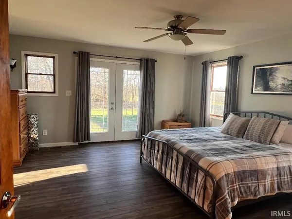 $515,000 | 4740 East 600 South, Gas City, IN 46933