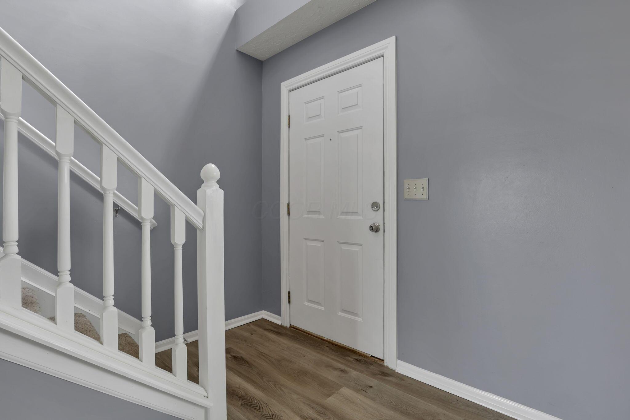 112 Harvard Loop Delaware, OH 43015 - Photo 5 of 51 8-web-or-mls-4E7A4469