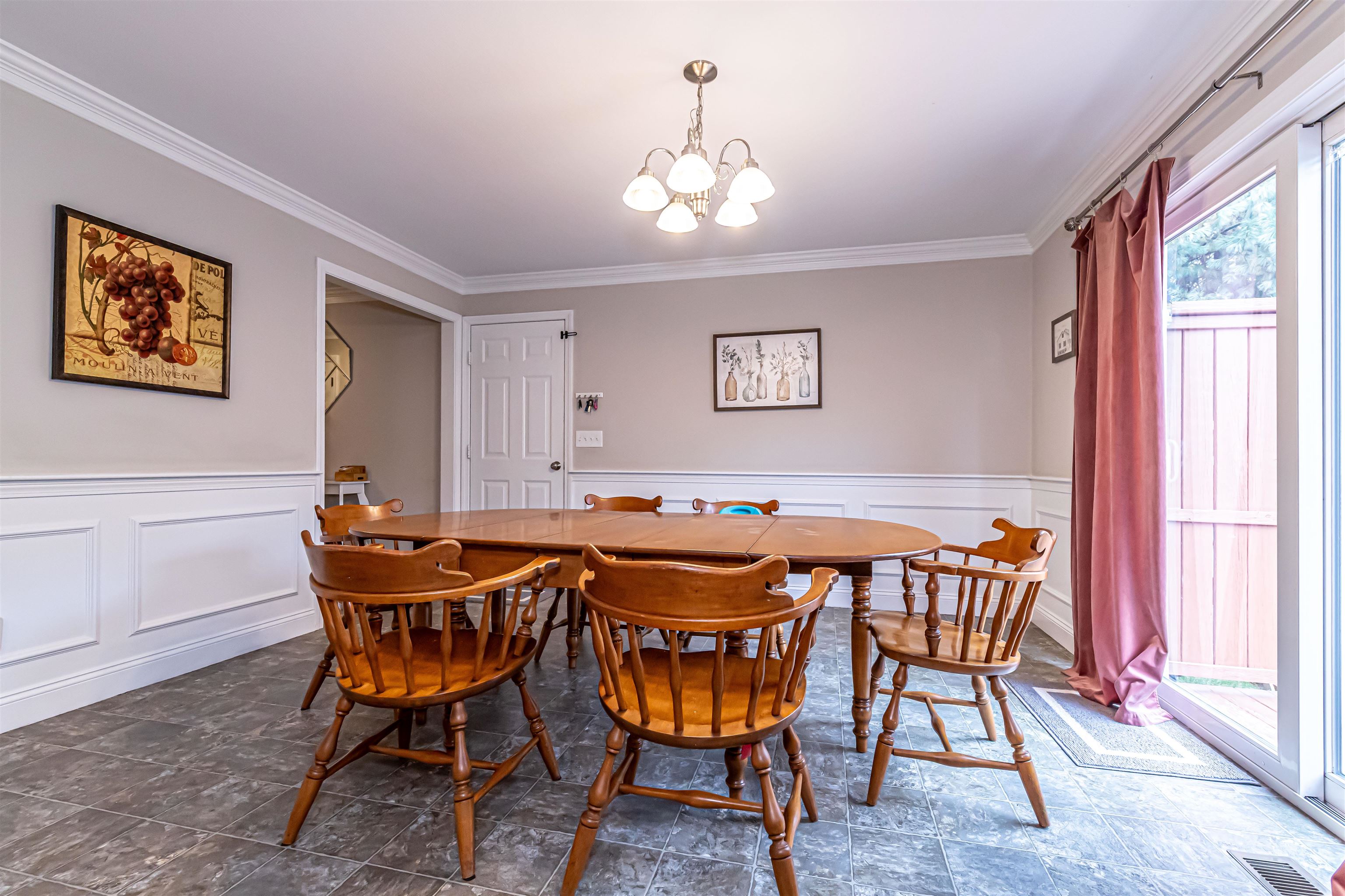 81 Marathon Way Manchester, NH 03109 - Photo 7 of 28 Gallery Image 7
