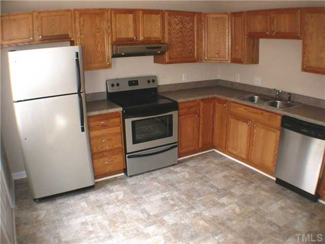 8109 Farmlea Circle Raleigh, NC 27616 - Photo 4 of 9