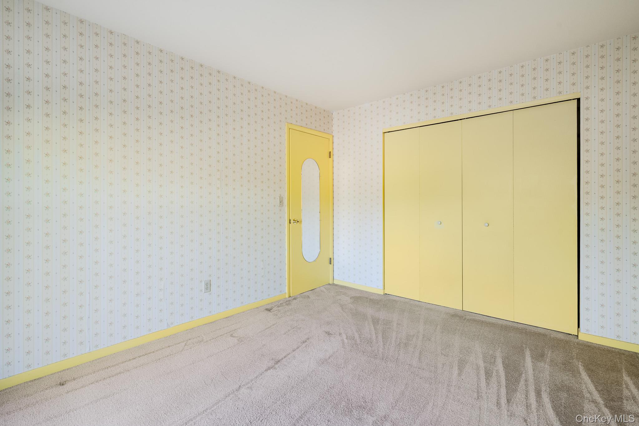 113 Antler Ridge, Unit 113 Ossining, NY 10562 - Photo 14 of 26 a view of an empty room