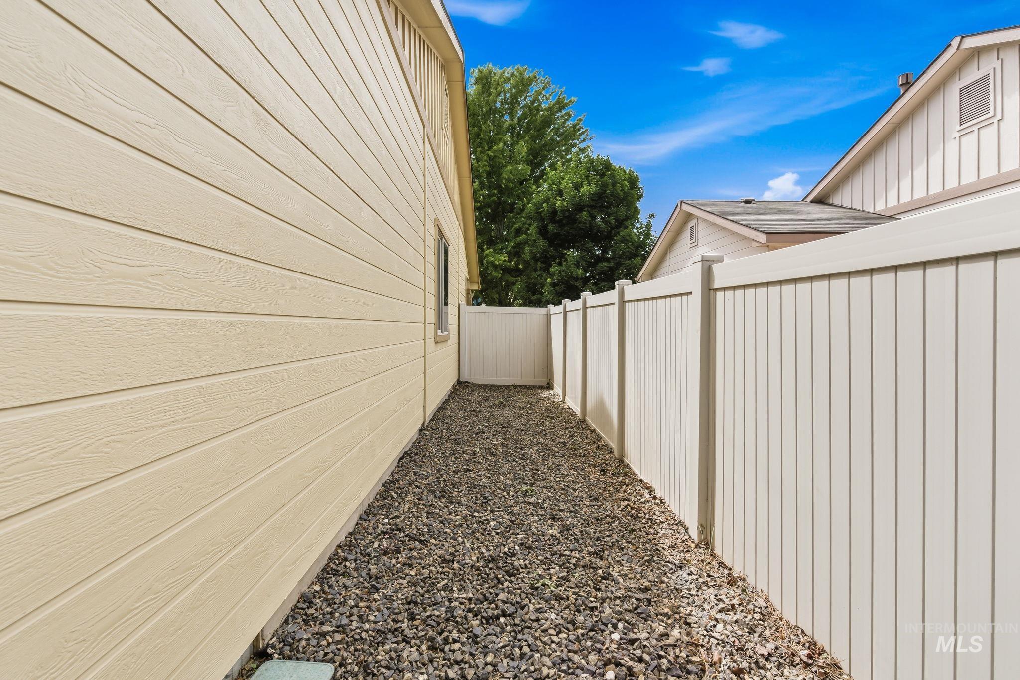3094 South Bailey Way Meridian, ID 83642 - Photo 41 of 45