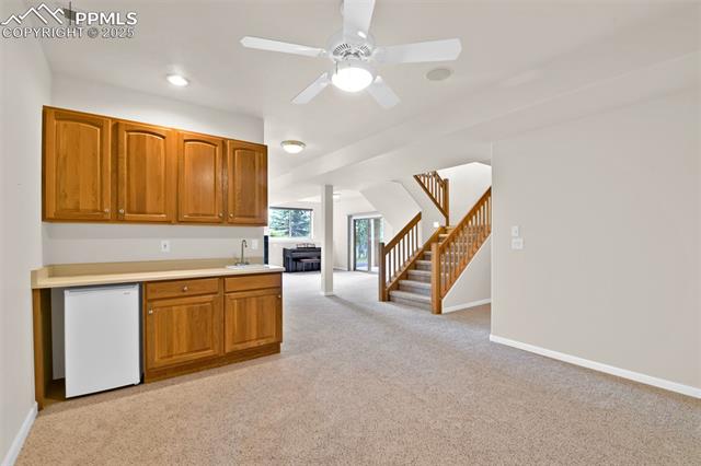 6240 Wilson Road Colorado Springs, CO 80919 - Photo 28 of 42 Wet bar/dining area