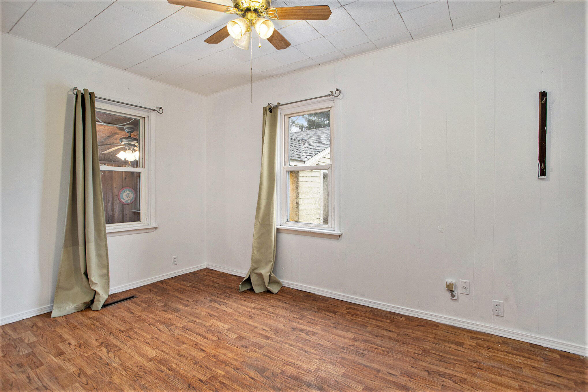 279 Reynolds Road Springfield, MI 49037 - Photo 13 of 21 013_90a1477