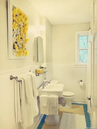 $2,095 | 147 Thomas Jefferson Drive, San Antonio, TX 78228