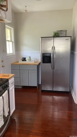 $2,095 | 147 Thomas Jefferson Drive, San Antonio, TX 78228