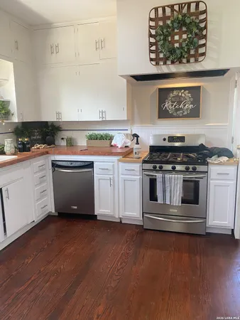 $2,095 | 147 Thomas Jefferson Drive, San Antonio, TX 78228