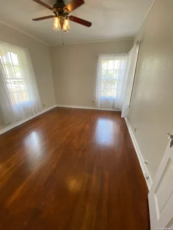 $2,095 | 147 Thomas Jefferson Drive, San Antonio, TX 78228