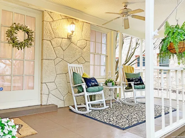 $2,095 | 147 Thomas Jefferson Drive, San Antonio, TX 78228