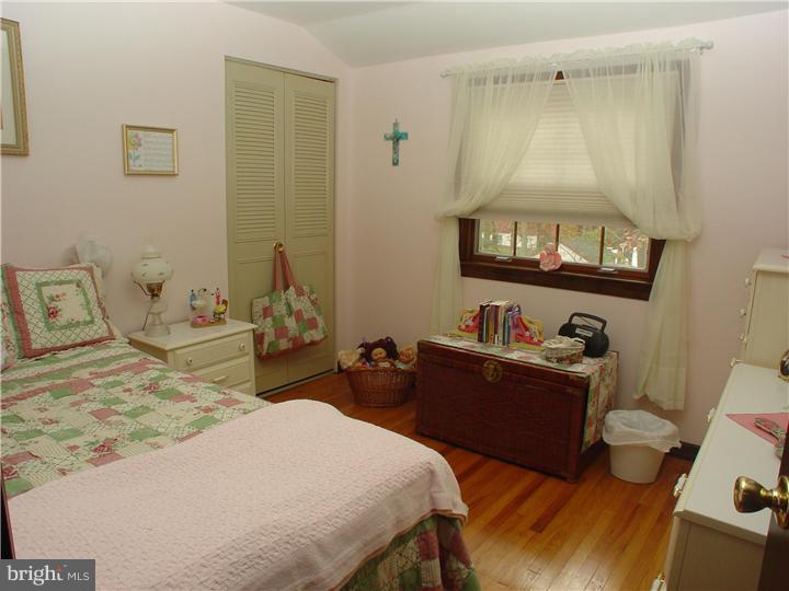 1761 Red Oak Road Williamstown, NJ 08094 - Photo 8 of 16 Gallery Image 8