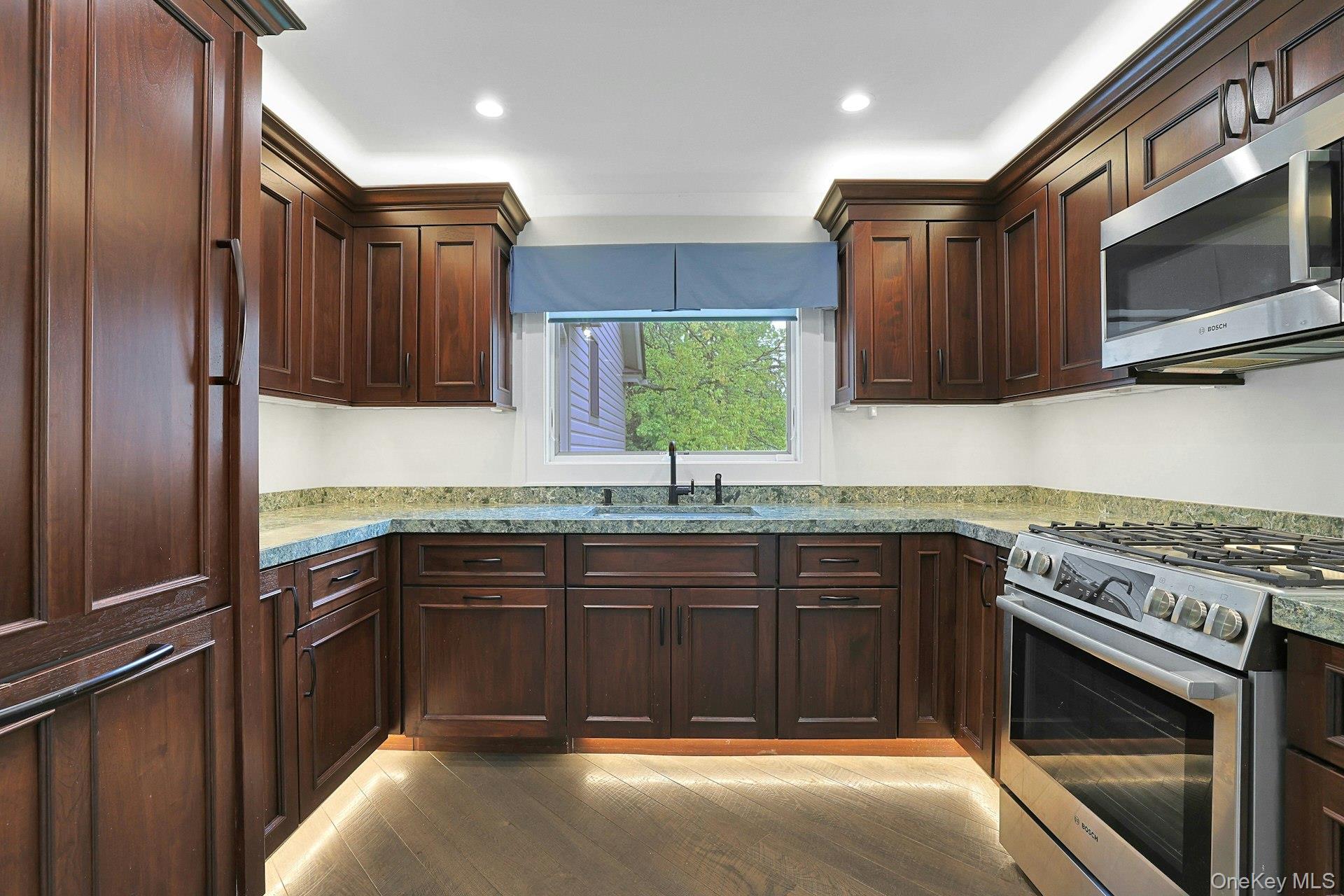 505 Bedford Road Armonk, NY 10504 - Photo 9 of 31