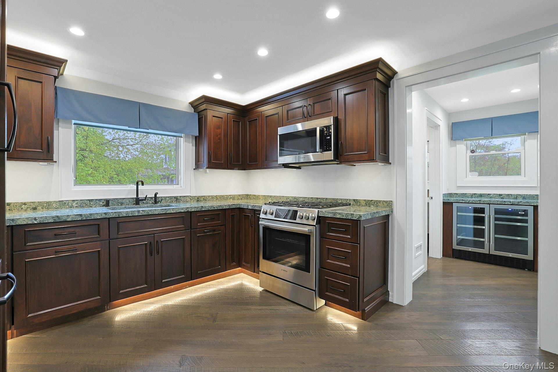 505 Bedford Road Armonk, NY 10504 - Photo 10 of 31