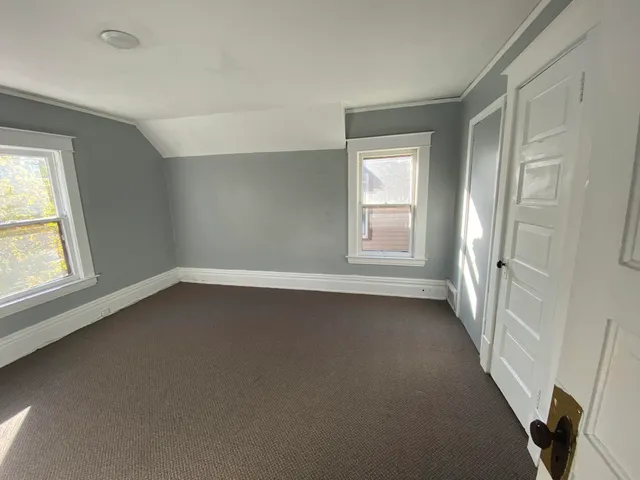 $159,900 | 612 Oak Street, Kalamazoo, MI 49007