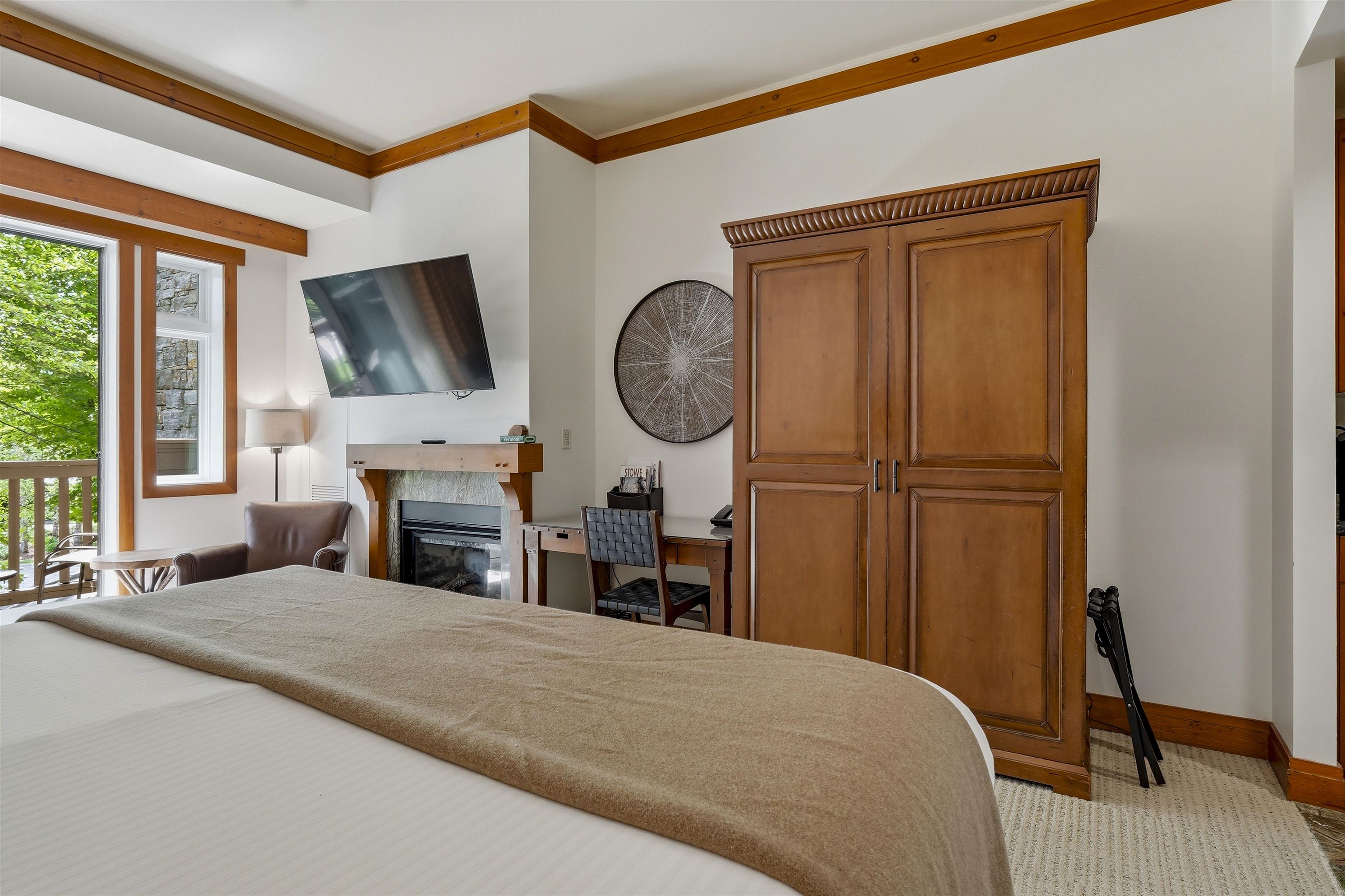 7412 Mountain Road, Unit 1206 Stowe, VT 05672 - Photo 12 of 23