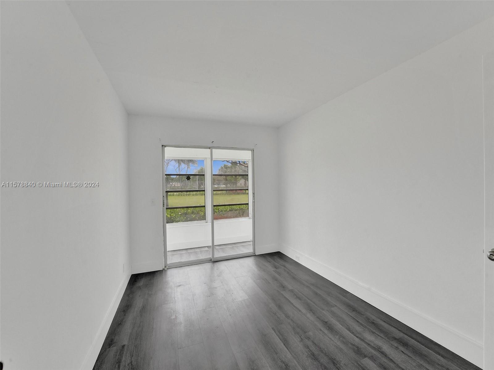 211 Mansfield East, Unit F211 Boca Raton, FL 33434 - Photo 23 of 32 Gallery Image 23