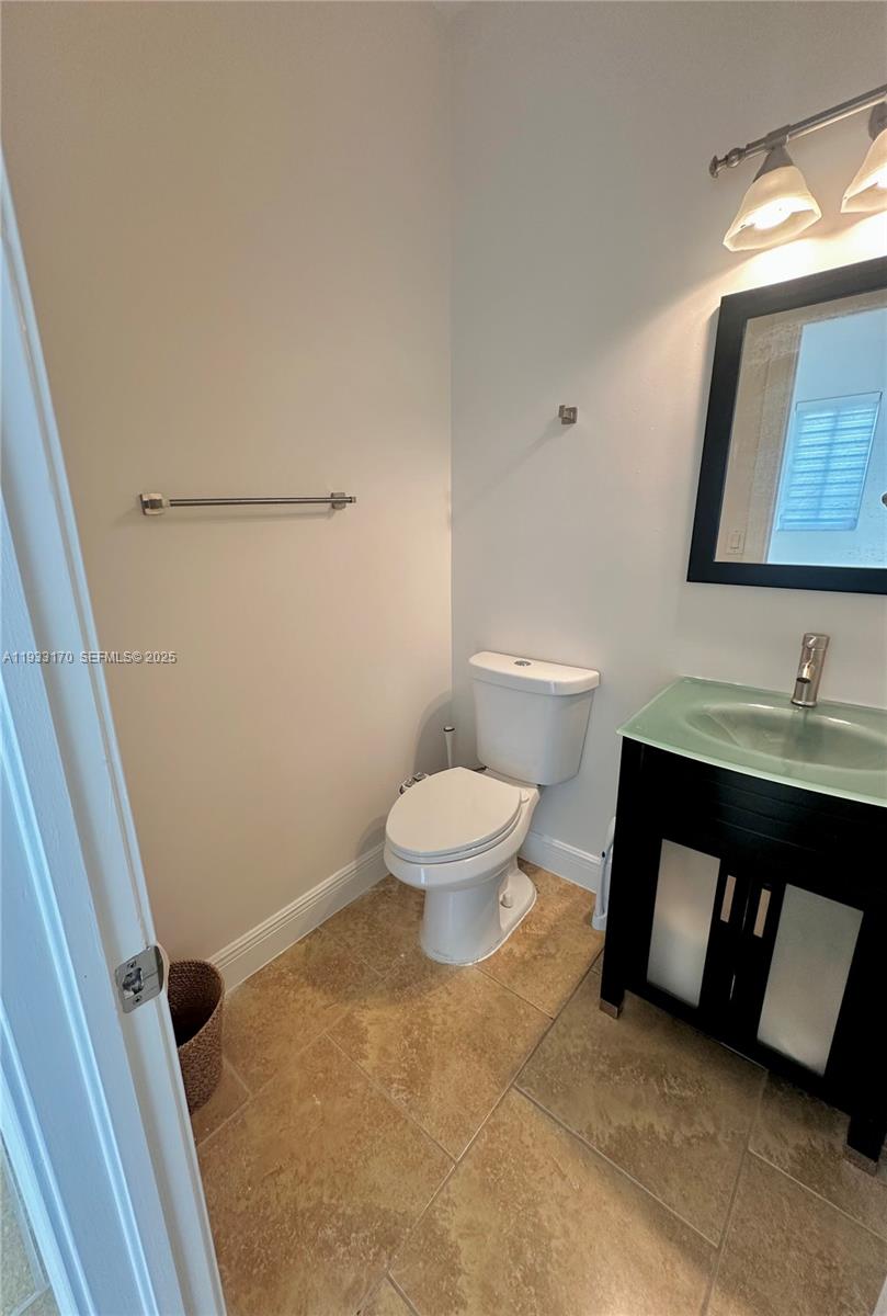 14602 Southwest 182nd Terrace Miami, FL 33177 - Photo 6 of 17