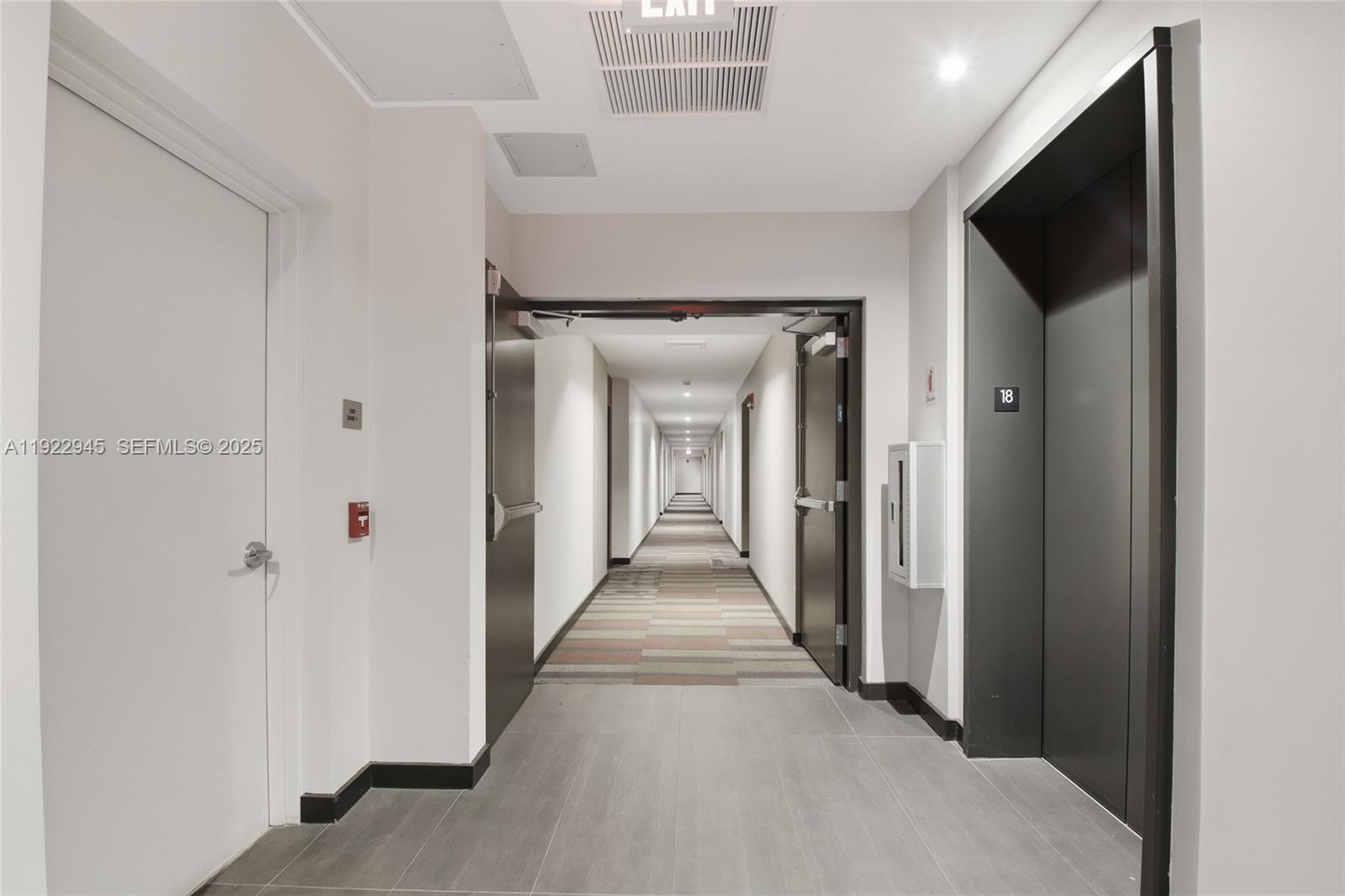 151 Southeast 1st Street, Unit 1810 Miami, FL 33131 - Photo 23 of 23