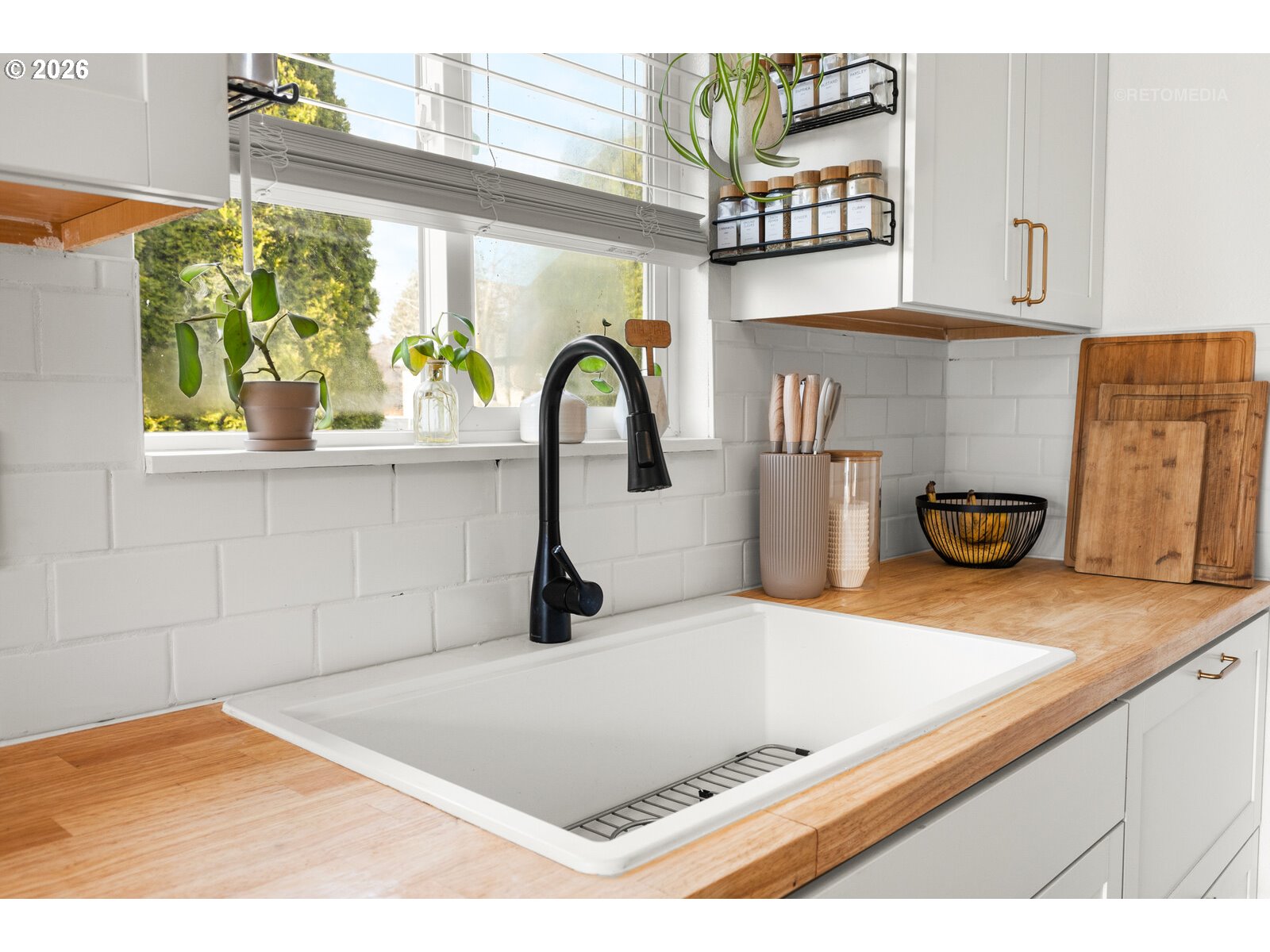 233 Southeast 3rd Avenue Canby, OR 97013 - Photo 11 of 33