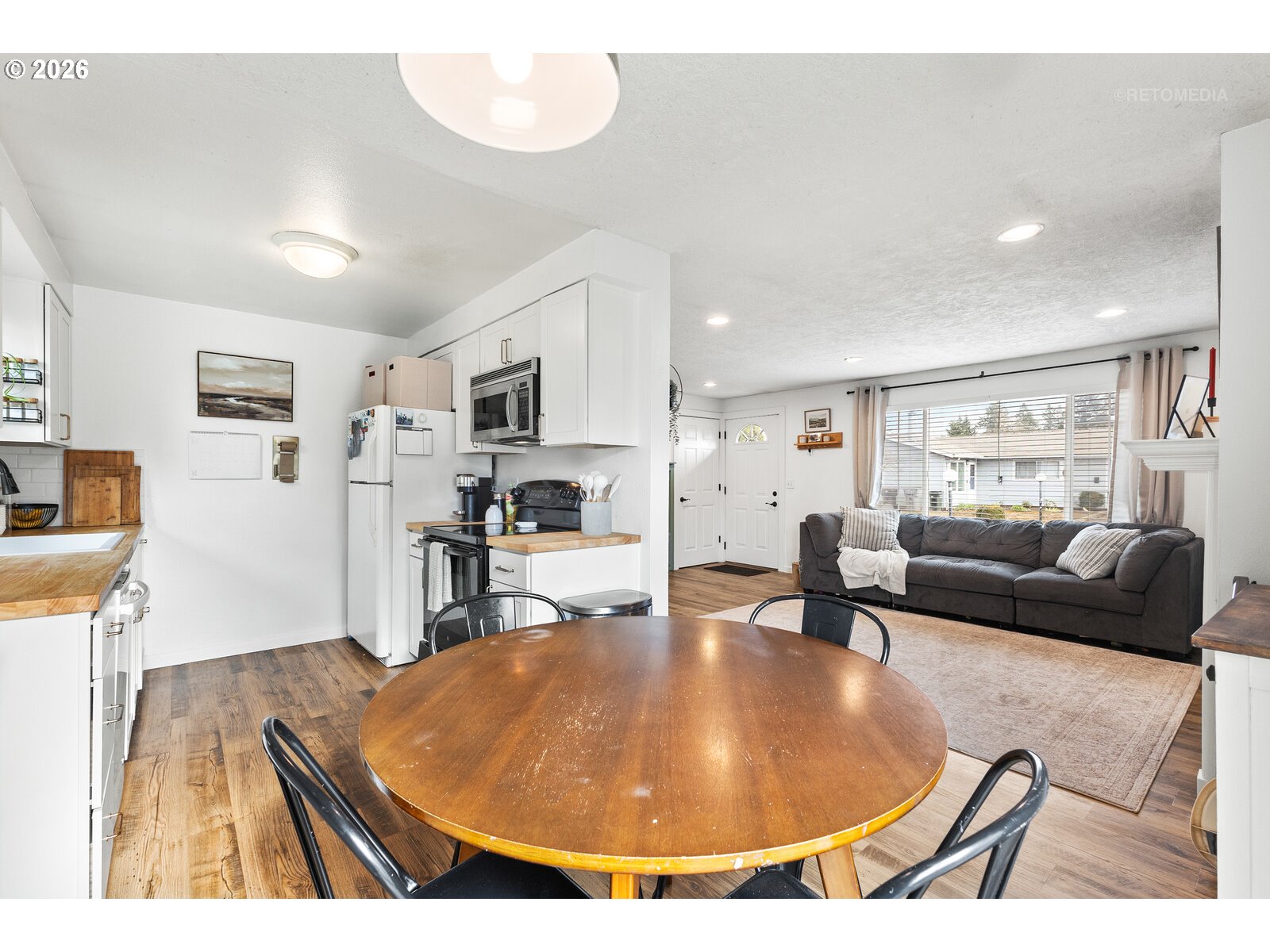 233 Southeast 3rd Avenue Canby, OR 97013 - Photo 19 of 33