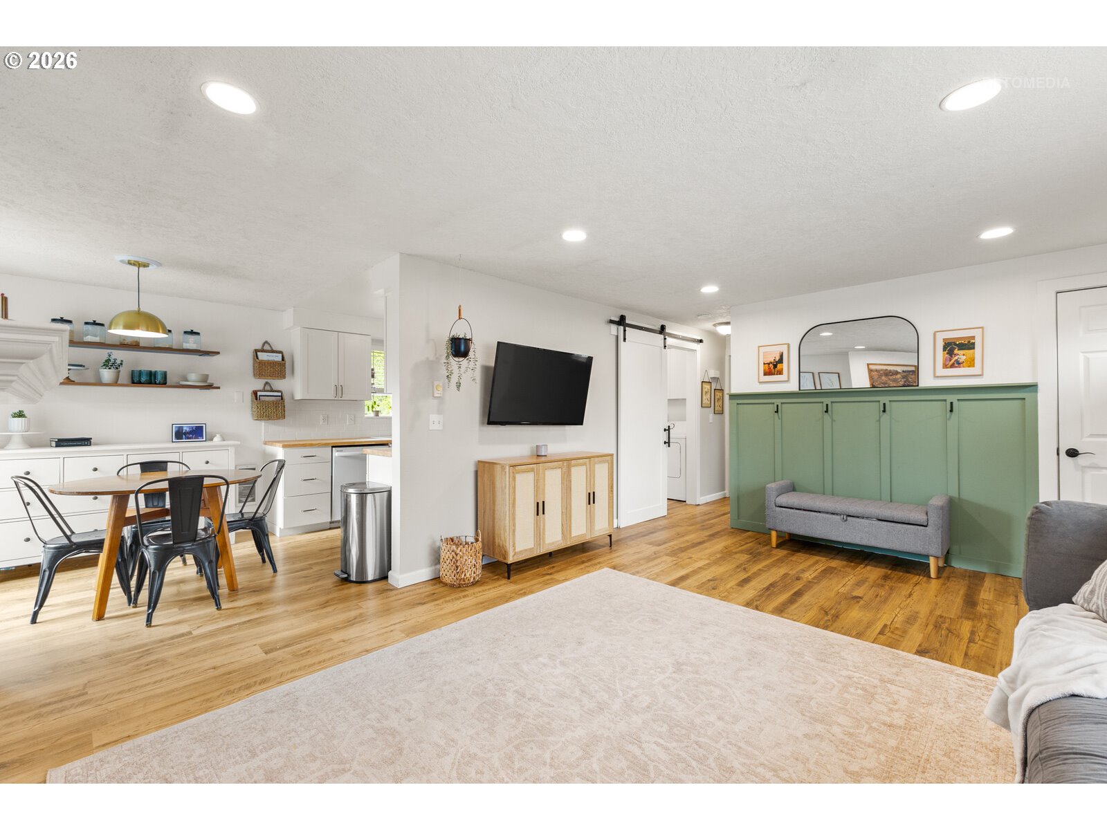 233 Southeast 3rd Avenue Canby, OR 97013 - Photo 10 of 33