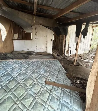 a view of a storage & utility room