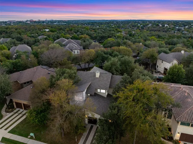$939,999 | 6009 Woodcrest Drive, Austin, TX 78759