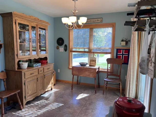 $385,000 | 801 Derek Lane, Viroqua, WI 54665