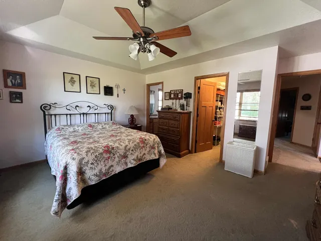 $385,000 | 801 Derek Lane, Viroqua, WI 54665