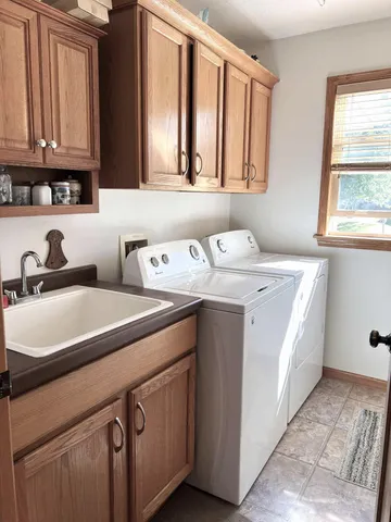 $385,000 | 801 Derek Lane, Viroqua, WI 54665