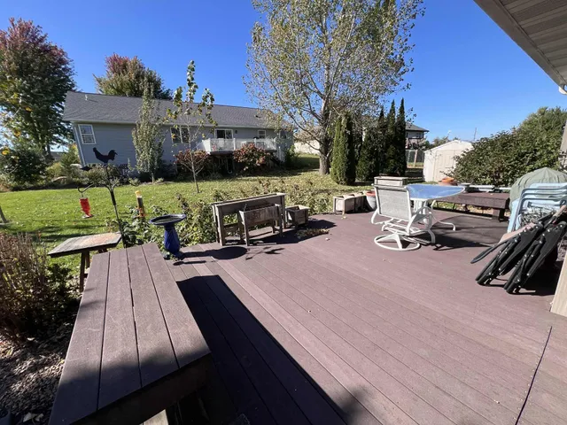 $385,000 | 801 Derek Lane, Viroqua, WI 54665