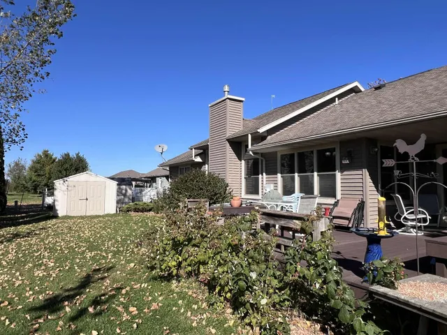 $385,000 | 801 Derek Lane, Viroqua, WI 54665