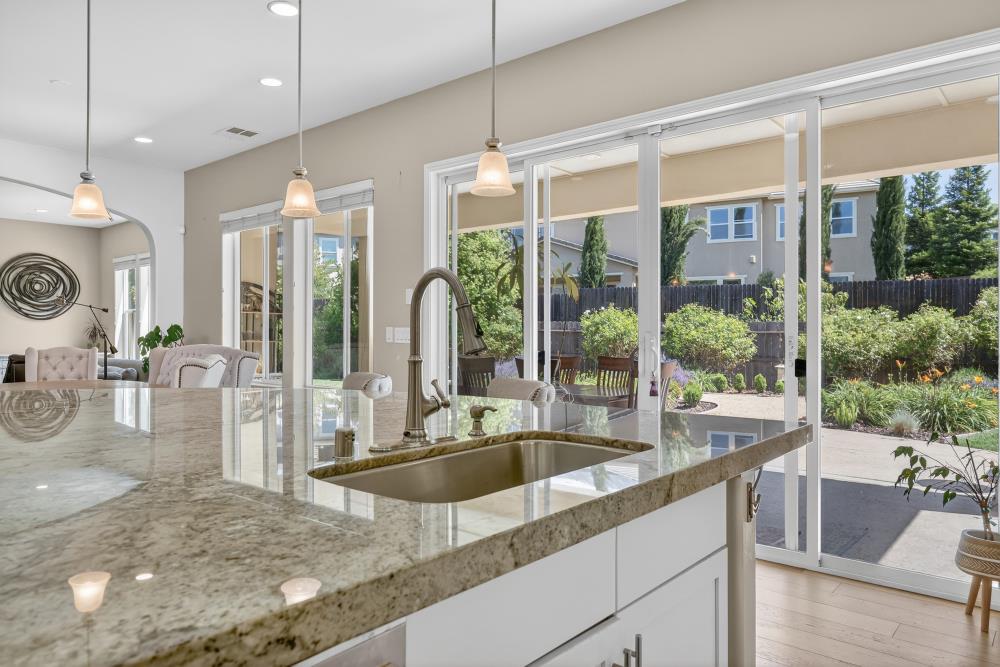 4661 Ravine Crossing Court Rocklin, CA 95677 - Photo 17 of 62