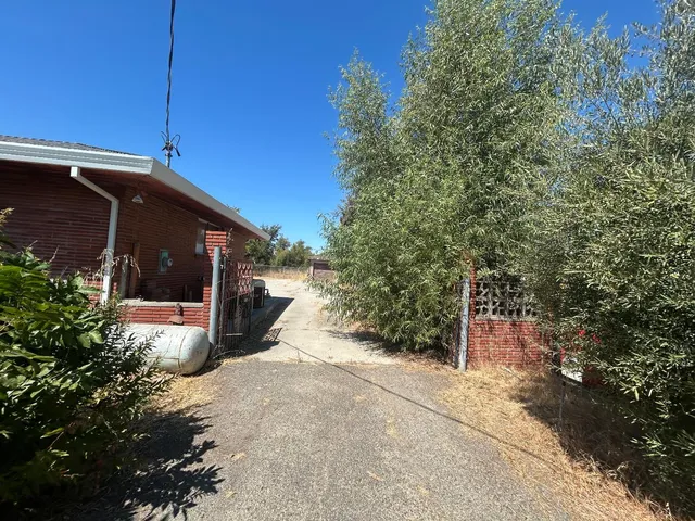 $600,000 | 4925 Colusa Highway, Yuba City, CA 95993