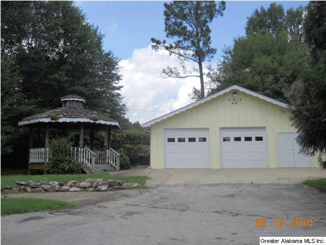 932 Spring Garden Street Pelham, AL 35124 - Photo 2 of 14