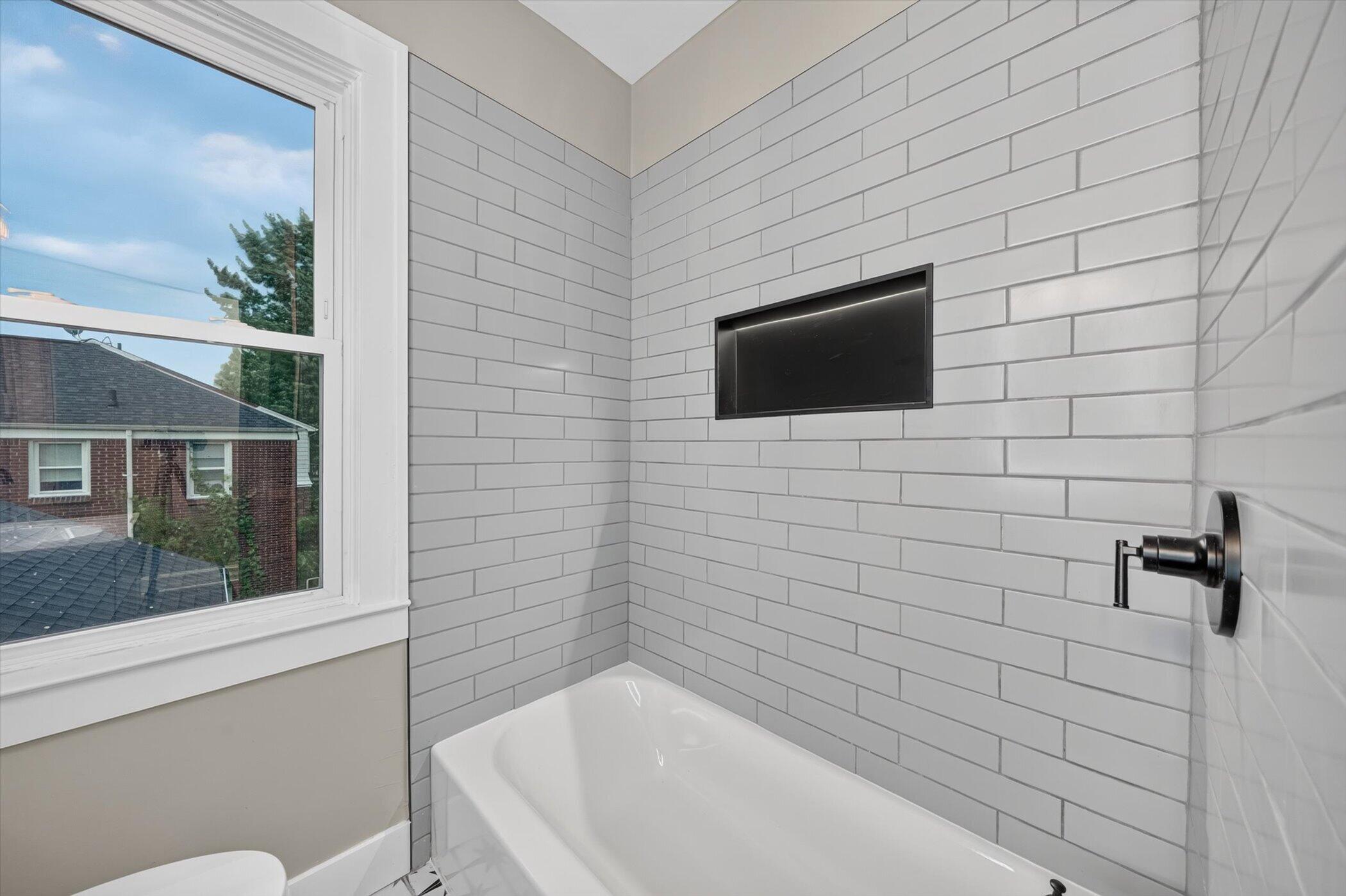 5083 Devonshire Road Detroit, MI 48224 - Photo 43 of 48 45-5083-Devonshire-Rd-WindowStill-Photog